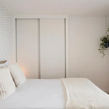 Casa Da Lombada By An Island