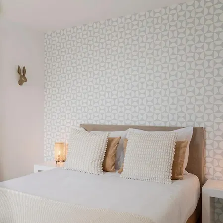 Casa Da Lombada By An Island * פונשל